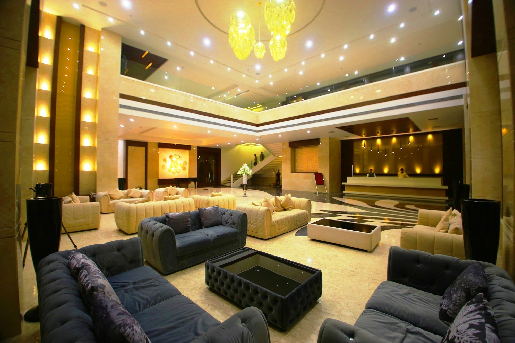 Hotel Vijan Mahal Jabalpur Zewnętrze zdjęcie